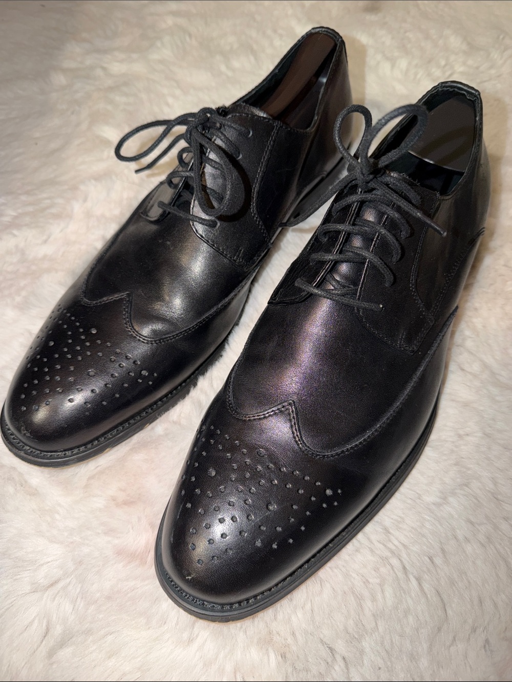 Asher Green men’s 10.5 black leather wingtips